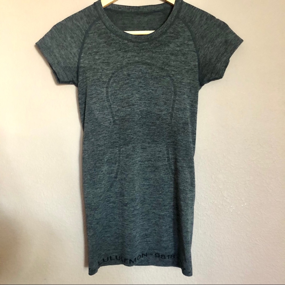 Lululemon Swiftly Tech Short Sleeve